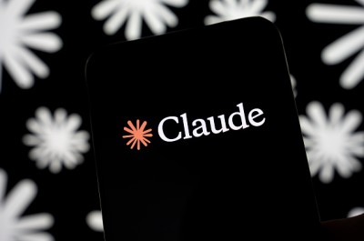 How to use Claude AI for productivity and content creation